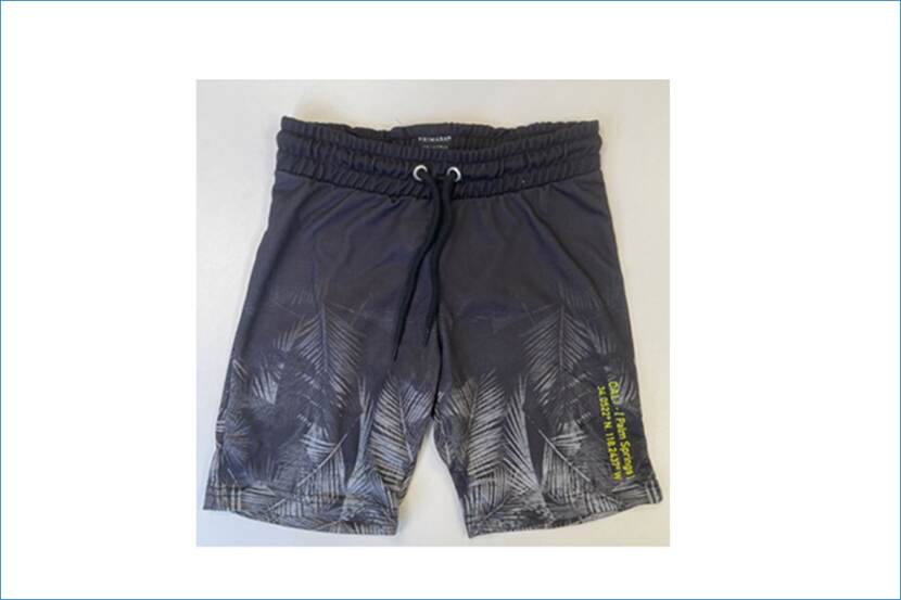 Veiligheidswaarschuwing Children’s leaf Fade short van Primark
